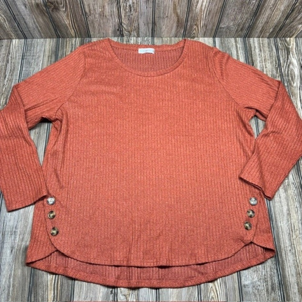 Retrology Women 3X Rust Orange Ribbed Knit Long Sleeve Button Hem Top Pullover